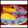 Native
  American Moccasins <span class="western" style=" line-height: 100%"> : American Indians Arts and Crafts Projects for Children</span>