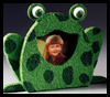Froggie Photo Frame Arts & Crafts Project