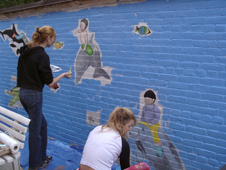 Volunteer to Paint Murals