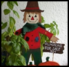 Wooden
  Scarecrow and Pumpkins    : Scarecrow Crafts Projects