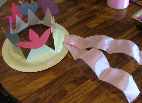 Easter Crafts for Children Easter Gifts for Kids Boys Complete Set of Make Your Own Bonnet Hat with 21 Piece Easter Decorating Set Naras Easter Bonnet Kit Arts and Crafts for Kids