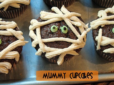 Mummy Cupcakes